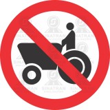 Proibido trânsito de tratores e máquinas de obras 